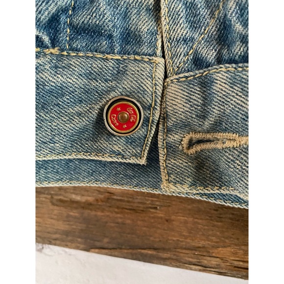 COCA COLA VINTAGE jean jacket size small 80s/90s lightwash denim - Picture 13 of 14